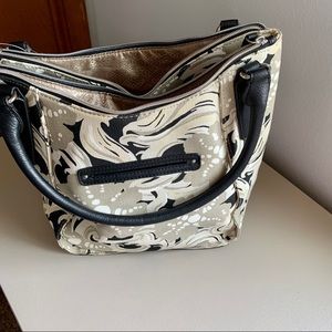 Relic canvas purse